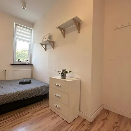 Privatunterkunft Stary Chrobrego Pok 6 *