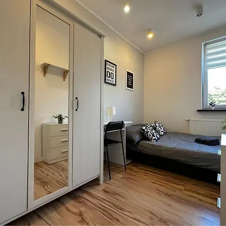 Privatunterkunft Stary Chrobrego Pok 6 *
